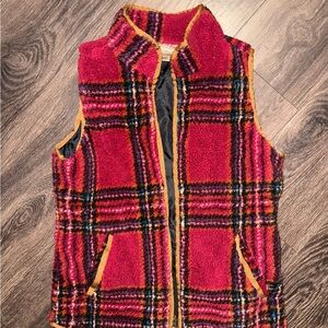 Plaid Fleece Vest in Red and Black
